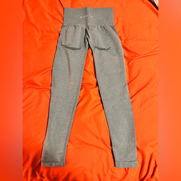 NVGTN Contour Leggings - Picture 2 of 2